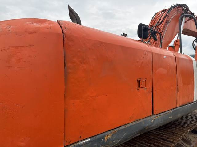 Crawler excavator Hitachi ZX350LCN-3: picture 18