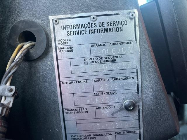 CAT D8T - Bulldozer: picture 5 CAT D8T - Bulldozer: picture 5