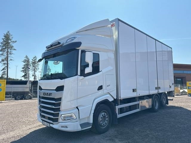 DAF XF 530 FAN - Box truck: picture 1 DAF XF 530 FAN - Box truck: picture 1