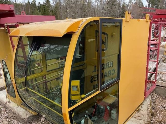 Kroll K420 - Tower crane: picture 1 Kroll K420 - Tower crane: picture 1