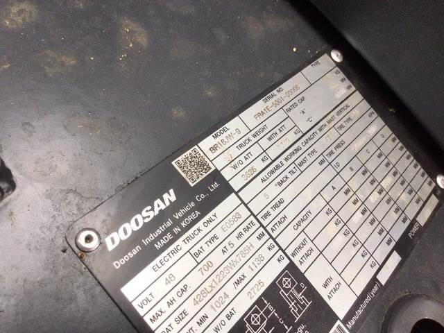 Doosan BR16JW-9 - Reach truck: picture 5 Doosan BR16JW-9 - Reach truck: picture 5