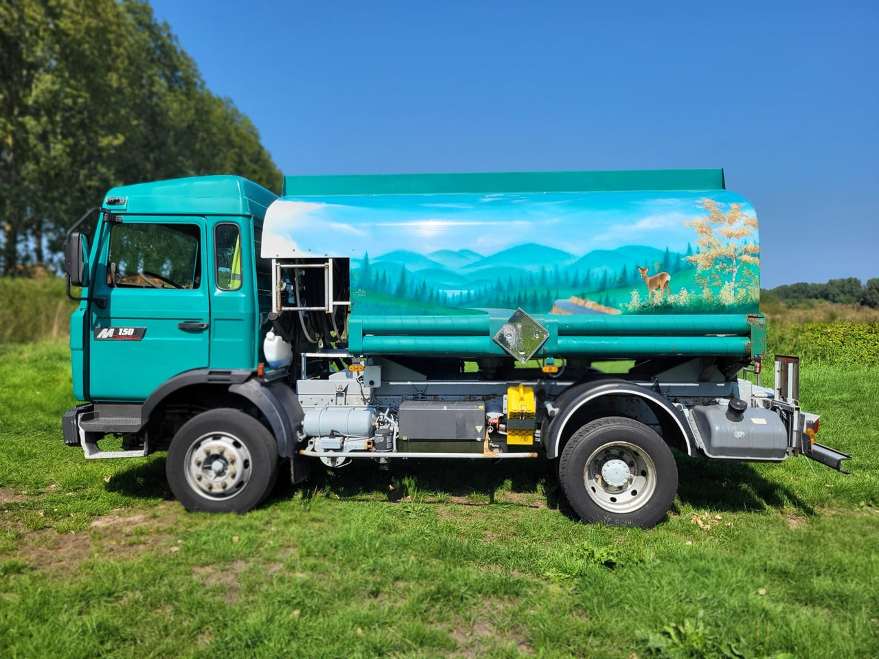 Renault Midliner 150 - Tank truck: picture 2 Renault Midliner 150 - Tank truck: picture 2