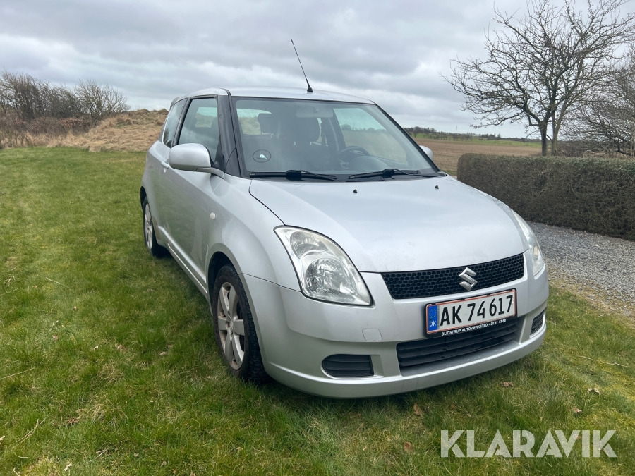 Personbil Suzuki Swift 1,3 - Car: picture 2 Personbil Suzuki Swift 1,3 - Car: picture 2