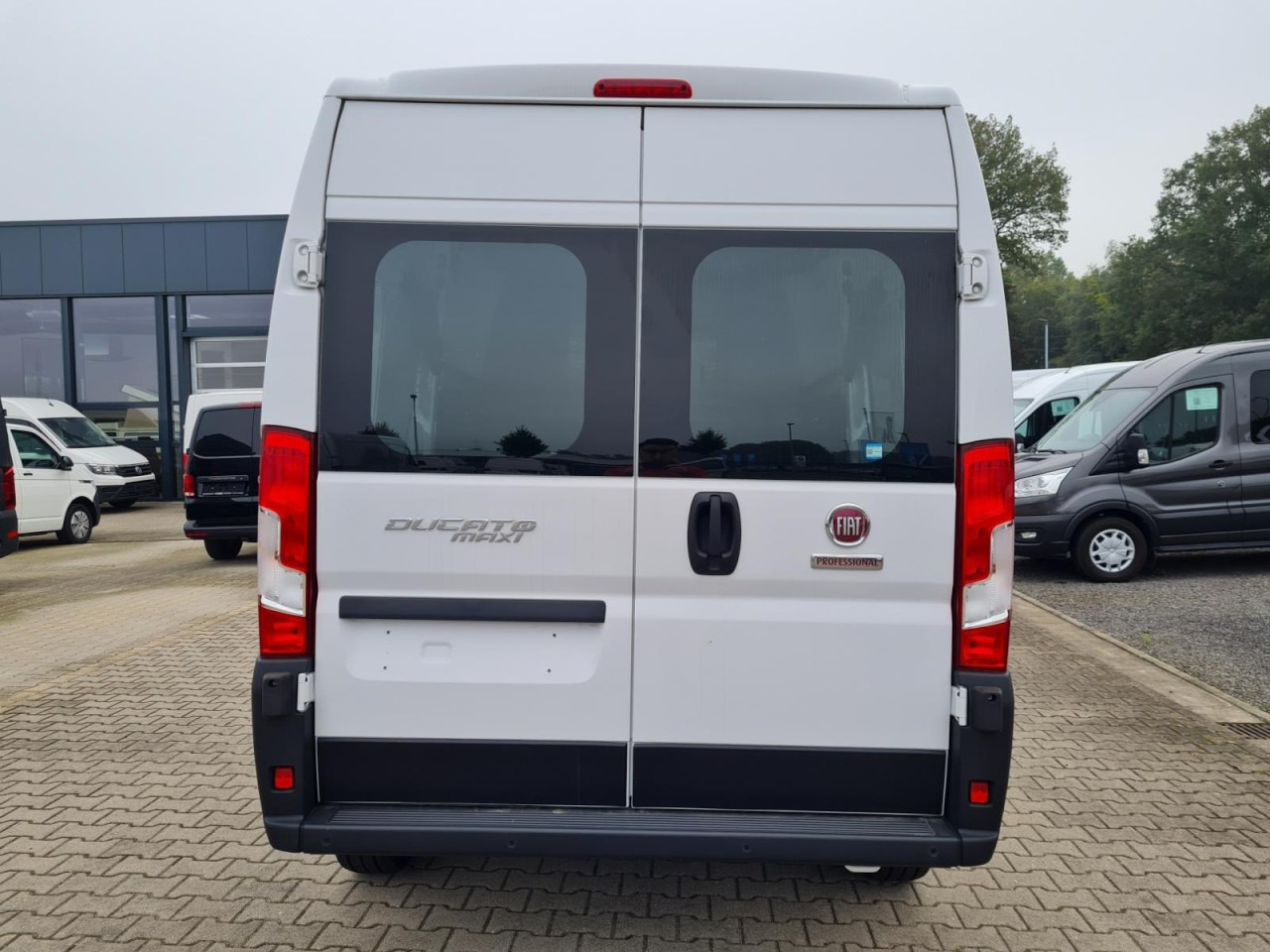 Panel van, Combi van Fiat Ducato 35 Kasten Doka 7-Sitze 2x Schiebetür Maxi L2H2: picture 19 Panel van, Combi van Fiat Ducato 35 Kasten Doka 7-Sitze 2x Schiebetür Maxi L2H2: picture 19