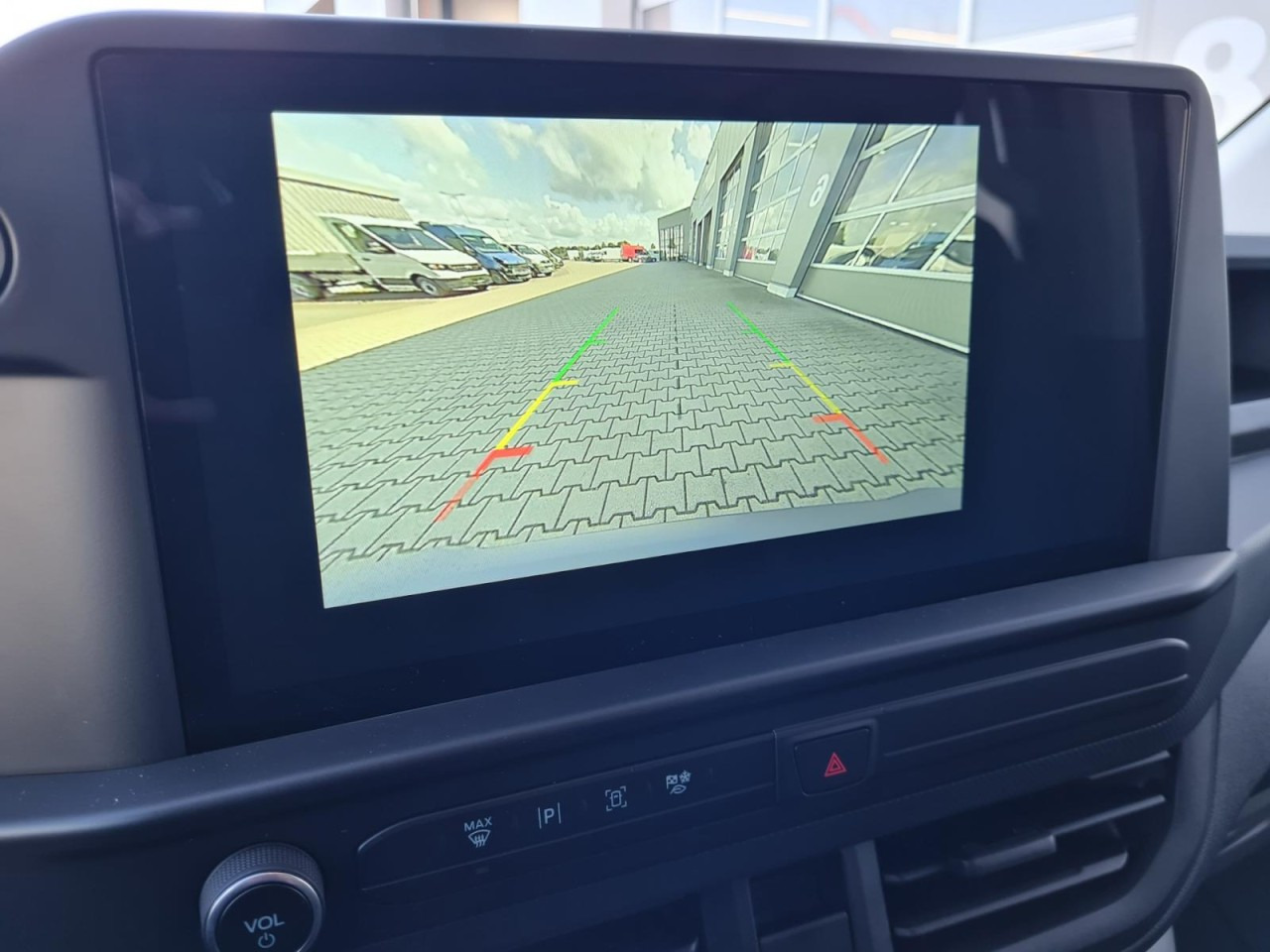 Leasing of  Ford Custom Kasten Doka 6 Sitze L2 Trend KLIMA KAMERA Ford Custom Kasten Doka 6 Sitze L2 Trend KLIMA KAMERA: picture 11