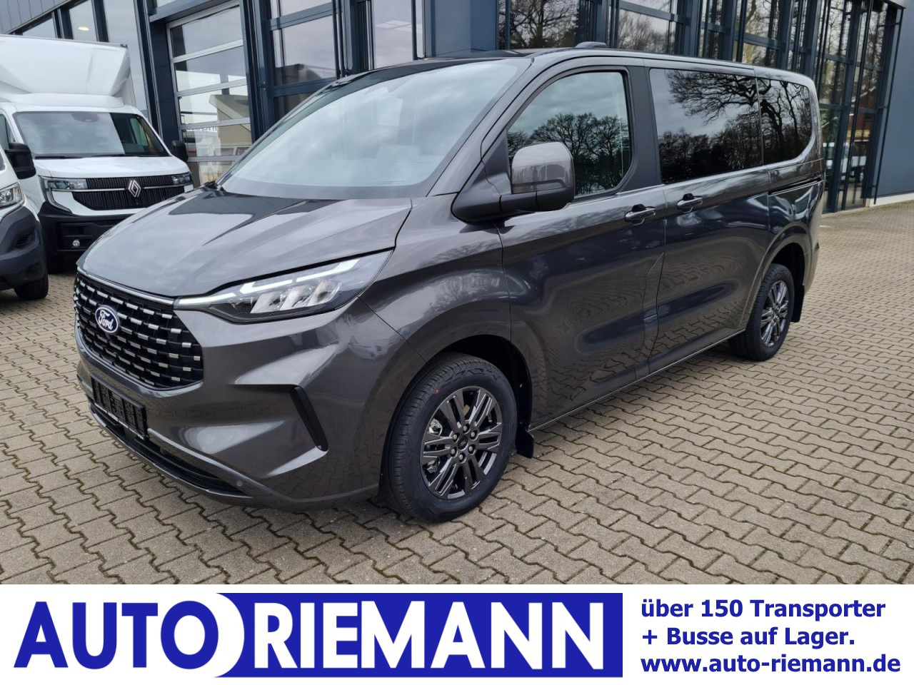 Ford Tourneo Custom 320 L1 AG Titanium X AHK LED NAVI 2X SCHIEBE - Passenger van: picture 1 Ford Tourneo Custom 320 L1 AG Titanium X AHK LED NAVI 2X SCHIEBE - Passenger van: picture 1