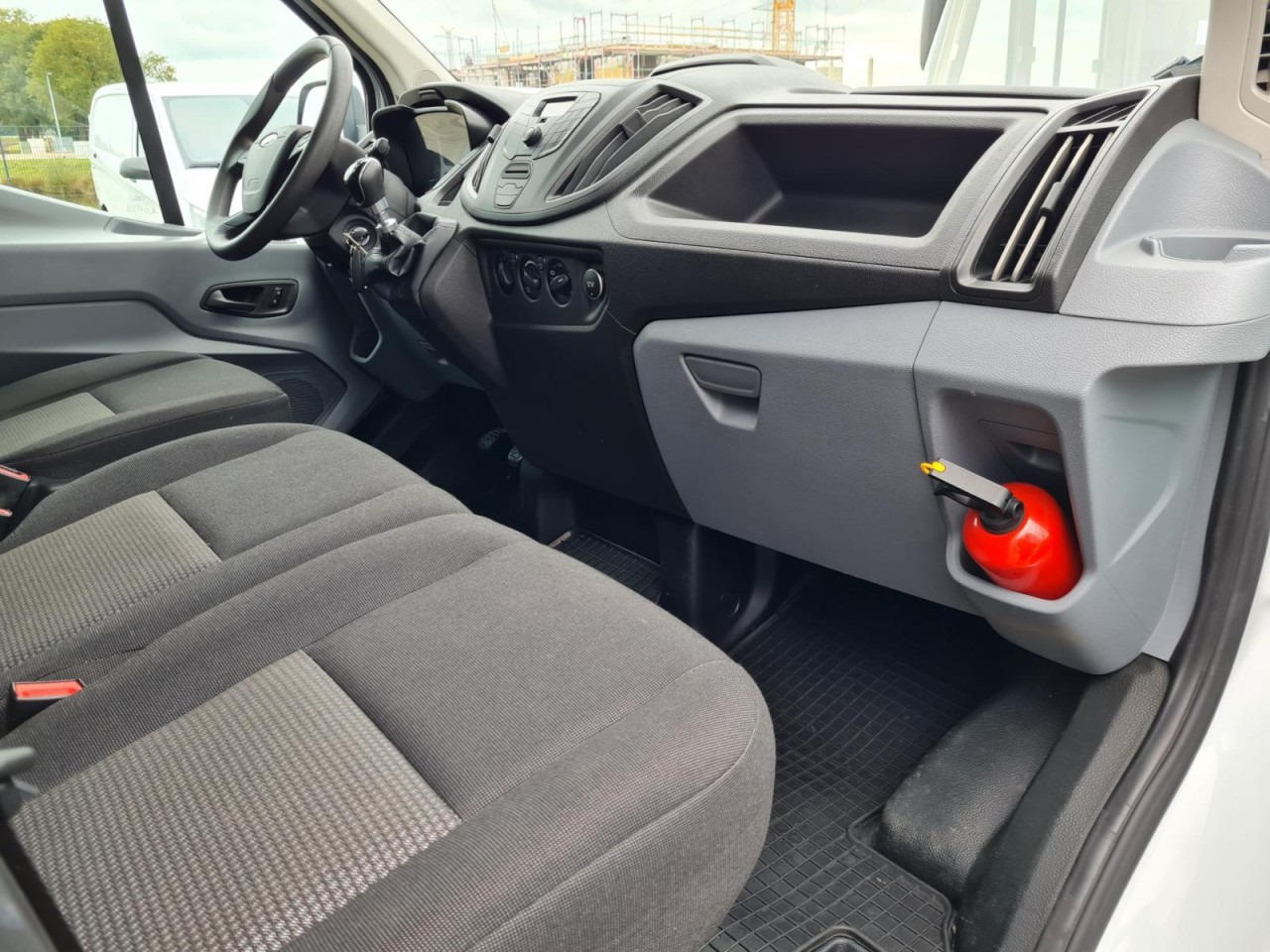 Leasing of  Ford Transit 35 Pritsche Schiebe Plane TDCi KLIMA AHK Ford Transit 35 Pritsche Schiebe Plane TDCi KLIMA AHK: picture 14