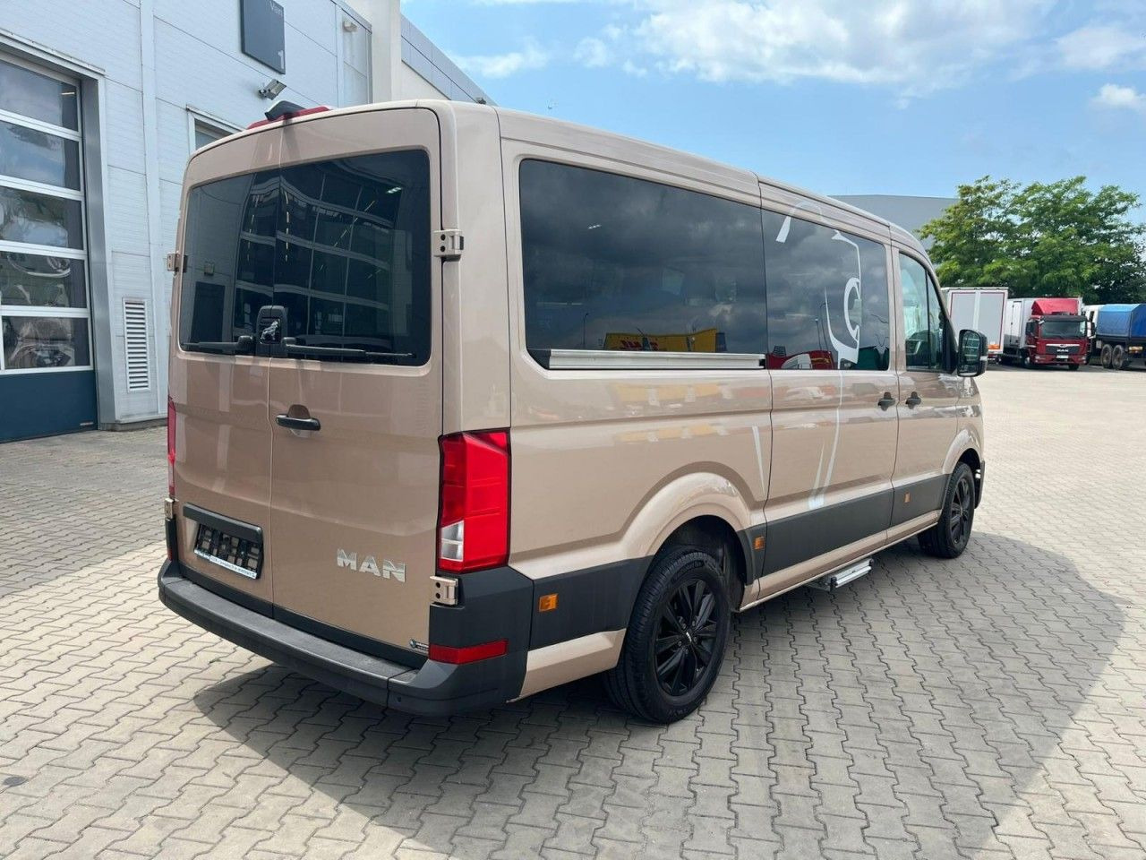MAN TGE 3.180 TDi Kombi 9 Sitzer LED LM KAMERA Sonde - Passenger van: picture 4 MAN TGE 3.180 TDi Kombi 9 Sitzer LED LM KAMERA Sonde - Passenger van: picture 4