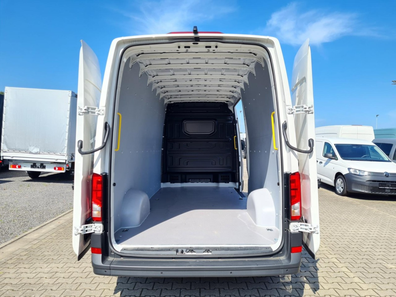 Man TGE 3.140 Kasten lang L4H3 KAMERA LED HOLZLADEBODEN - Panel van: picture 5 Man TGE 3.140 Kasten lang L4H3 KAMERA LED HOLZLADEBODEN - Panel van: picture 5