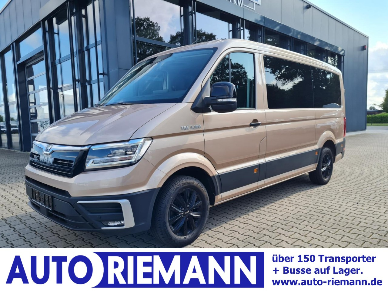 Man TGE 3.180 TDi Kombi 9 Sitze ALU KAMERA LED LEDER Sonderumbau - Minibus, Passenger van: picture 1 Man TGE 3.180 TDi Kombi 9 Sitze ALU KAMERA LED LEDER Sonderumbau - Minibus, Passenger van: picture 1