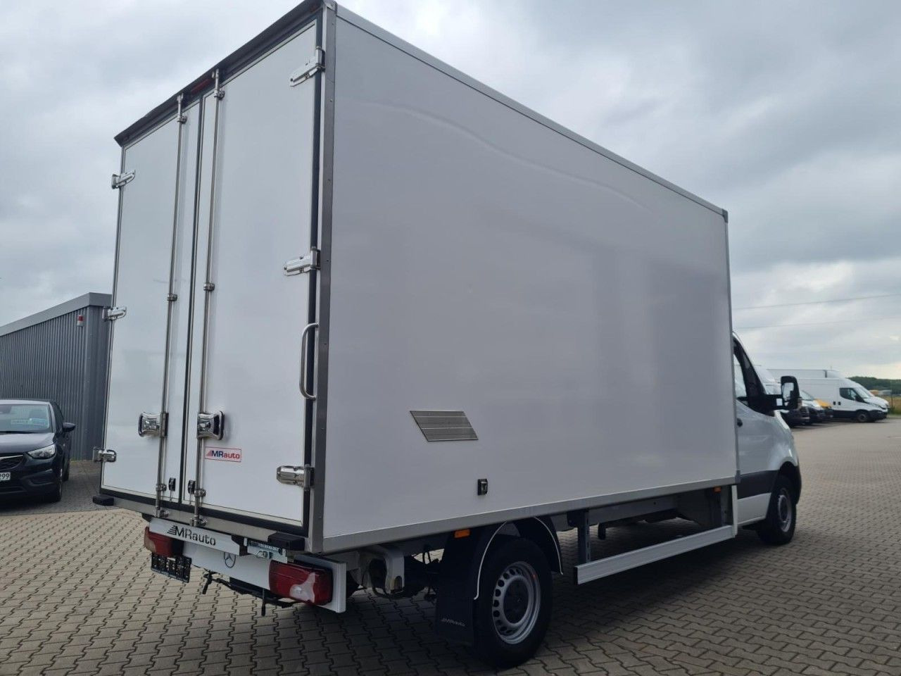 Mercedes-Benz Sprinter 315 CDI Koffer RWD KLIMA TEMPOMAT RWD - Box van: picture 4 Mercedes-Benz Sprinter 315 CDI Koffer RWD KLIMA TEMPOMAT RWD - Box van: picture 4