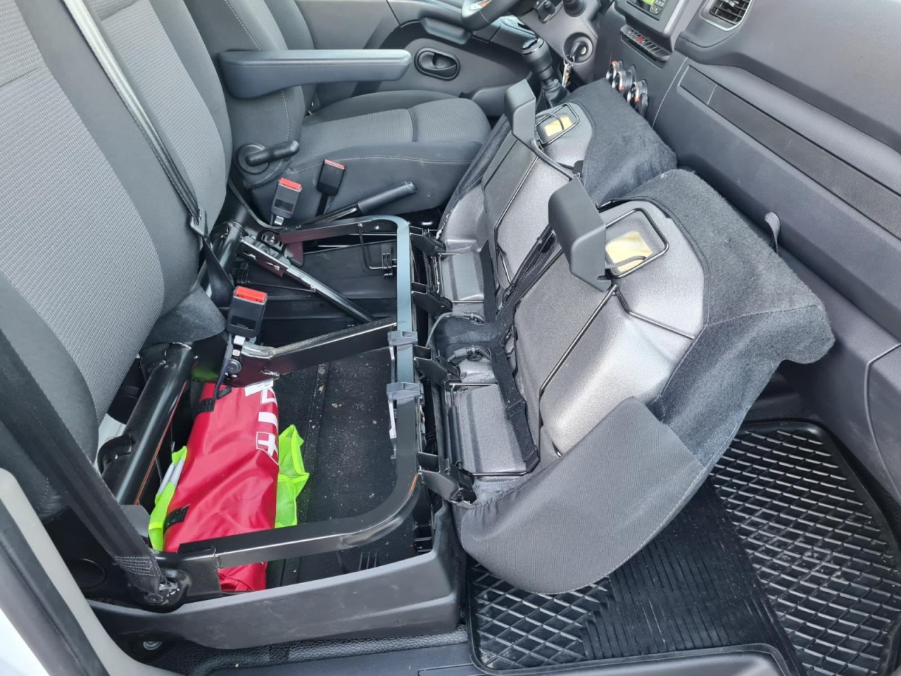 Box van Renault Master 3.5t Möbel Koffer mit 10 Pal. Plätze TEMPOMAT: picture 16