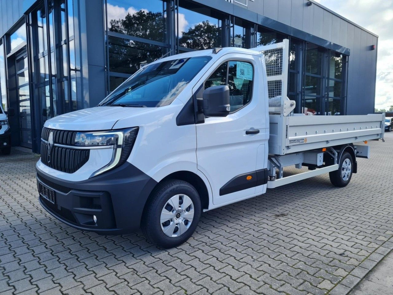 Renault Master New 35 Kipper Luftfederung Navi App, Klim - Tipper van: picture 2 Renault Master New 35 Kipper Luftfederung Navi App, Klim - Tipper van: picture 2