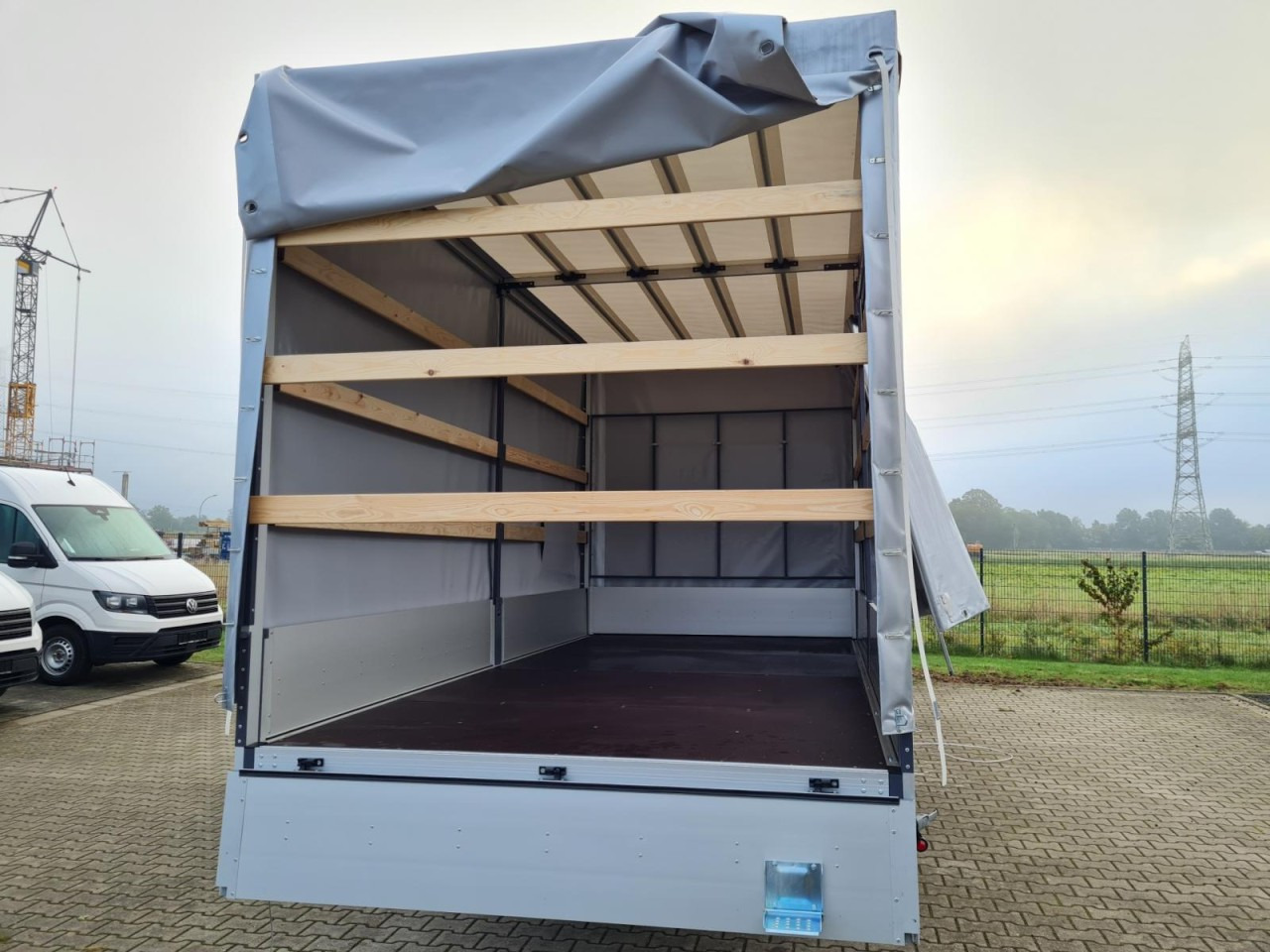 Leasing of  Renault Master Pritsche Schiebe Plane 10 Pal. LUFTFEDERUNG Renault Master Pritsche Schiebe Plane 10 Pal. LUFTFEDERUNG: picture 17