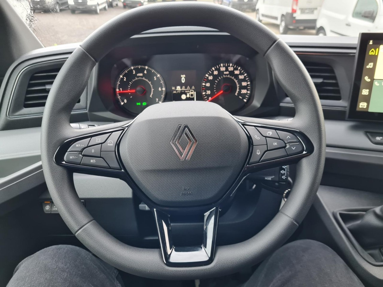 Leasing of  Renault Master Pritsche Schiebe Plane 10 Pal. LUFTFEDERUNG Renault Master Pritsche Schiebe Plane 10 Pal. LUFTFEDERUNG: picture 11