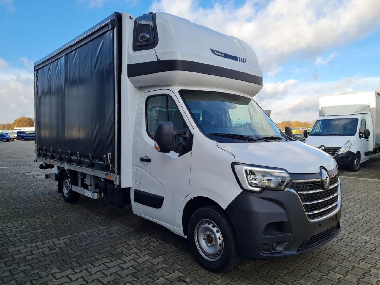 Renault Master Pritsche Schiebe Plane Schlafkabine LBW S - Curtain side van: picture 3 Renault Master Pritsche Schiebe Plane Schlafkabine LBW S - Curtain side van: picture 3
