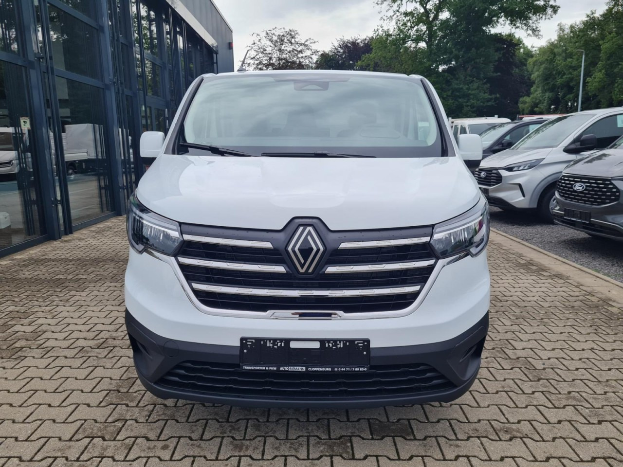 Renault Trafic Kühlkasten 3.0t L2 KLIMA LED NAVI/APP TEMPO - Refrigerated van: picture 2 Renault Trafic Kühlkasten 3.0t L2 KLIMA LED NAVI/APP TEMPO - Refrigerated van: picture 2