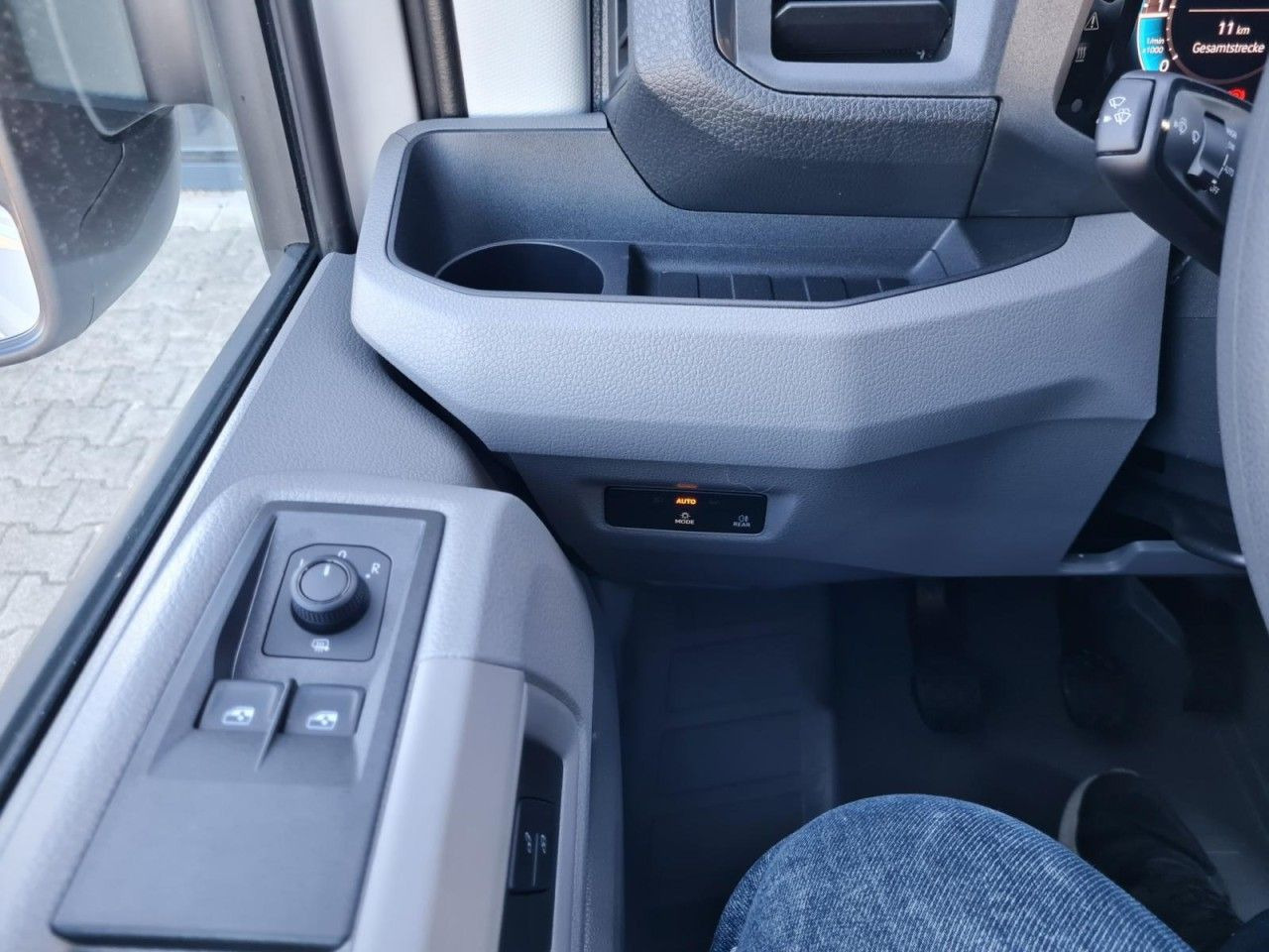 Flatbed van, Combi van Volkswagen Crafter 35 DOKA 7-Sitze lang L4 KLIMA TEMPOMAT: picture 19