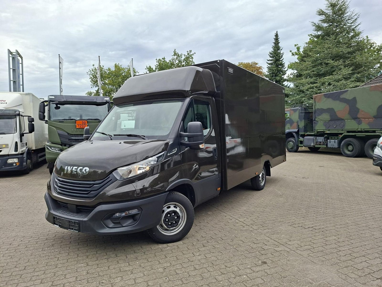 Iveco Daily 35S16A8 Integralkoffer, Kamera, Automat... - Box van: picture 1 Iveco Daily 35S16A8 Integralkoffer, Kamera, Automat... - Box van: picture 1