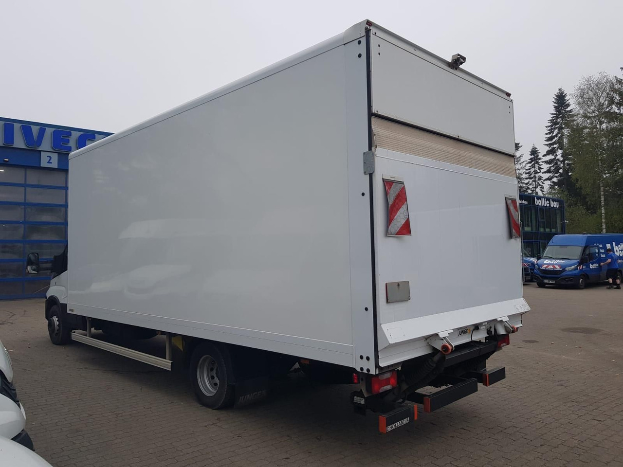 Iveco Daily 70C18HA8/P Koffer, Luftfederung, Kamera - Box van: picture 4 Iveco Daily 70C18HA8/P Koffer, Luftfederung, Kamera - Box van: picture 4