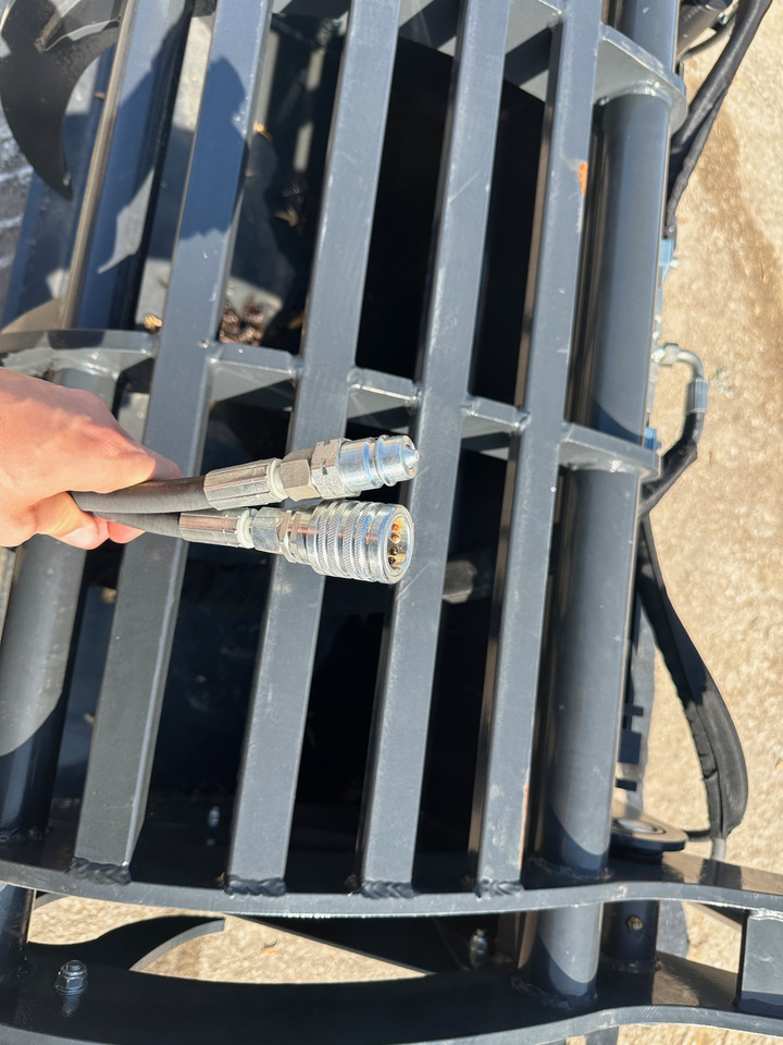 Grapple Greiferschaufel mit Niederhalter 140 cm: picture 7 Grapple Greiferschaufel mit Niederhalter 140 cm: picture 7