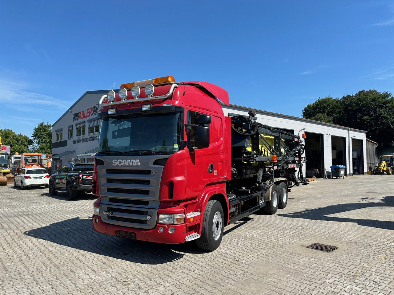 Scania R580 Abrollkipper V8 Mit Küpper Weisser Enteisungsgerät 45m - Hook lift truck: picture 2 Scania R580 Abrollkipper V8 Mit Küpper Weisser Enteisungsgerät 45m - Hook lift truck: picture 2