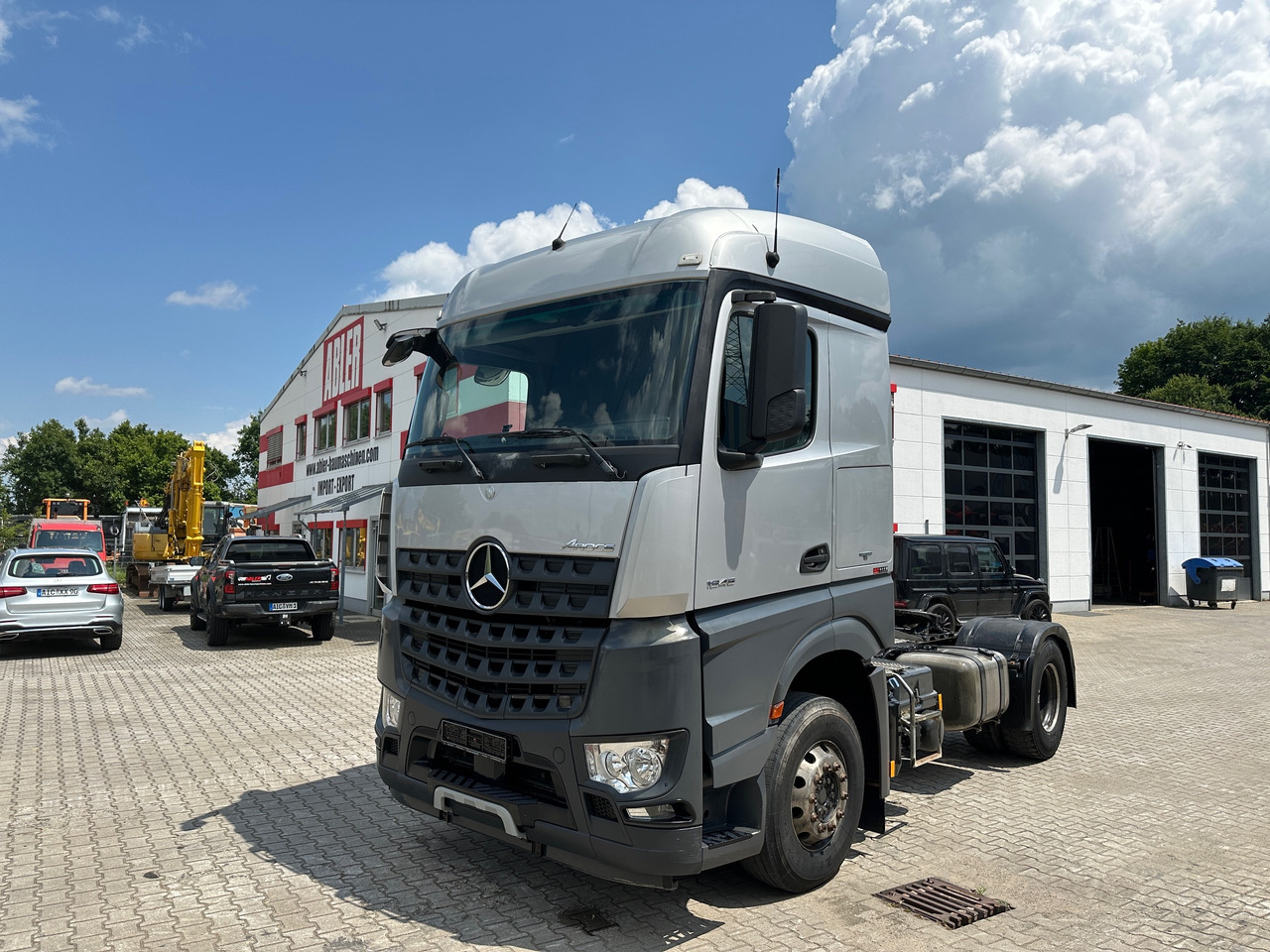 Mercedes-Benz 1845 Arocs SZM Kipphydraulik Mischerantrieb - Tractor unit: picture 2 Mercedes-Benz 1845 Arocs SZM Kipphydraulik Mischerantrieb - Tractor unit: picture 2