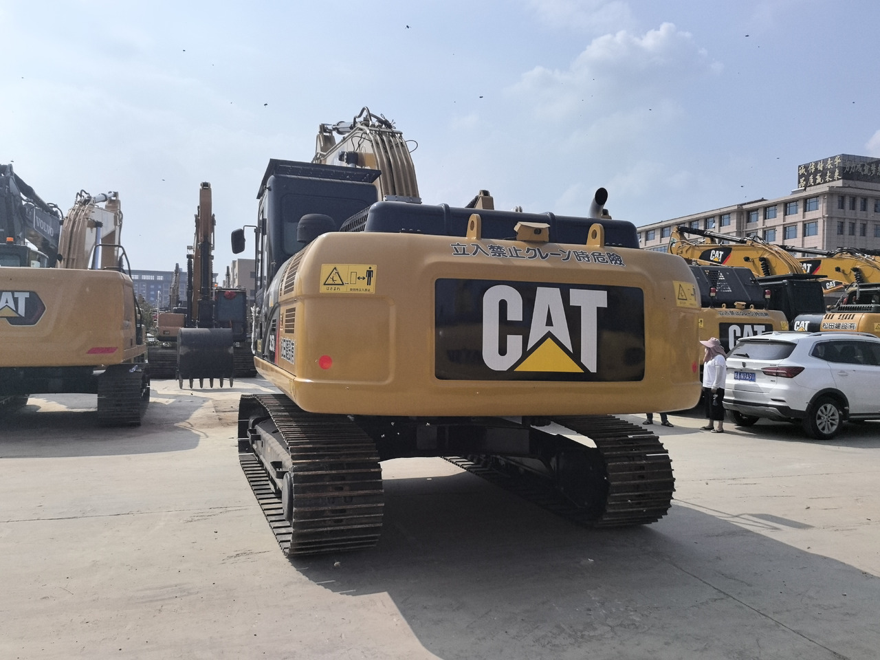 Excavator CATERPILLAR 325D: picture 13