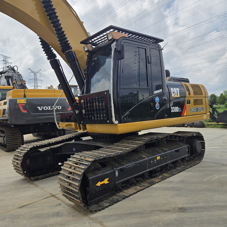 Excavator CATERPILLAR 330D: picture 8 Excavator CATERPILLAR 330D: picture 8