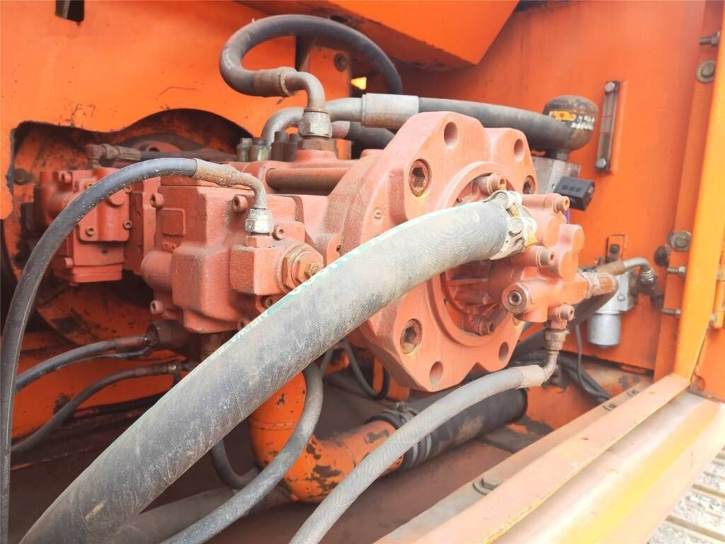 Doosan DH 300 LC-7 - Crawler excavator: picture 5 Doosan DH 300 LC-7 - Crawler excavator: picture 5