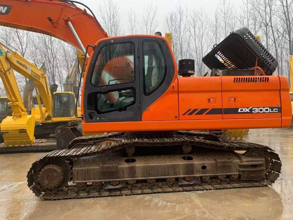 Doosan DX 300 LC - Crawler excavator: picture 3 Doosan DX 300 LC - Crawler excavator: picture 3