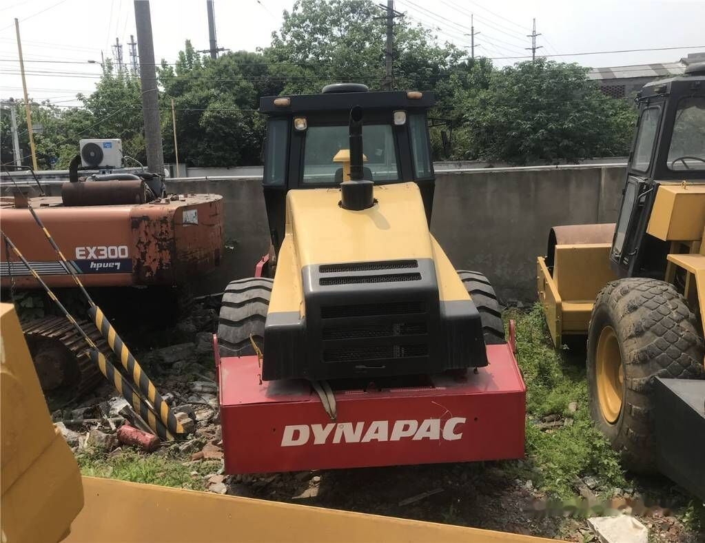Dynapac CA 602 D - Compactor: picture 4 Dynapac CA 602 D - Compactor: picture 4