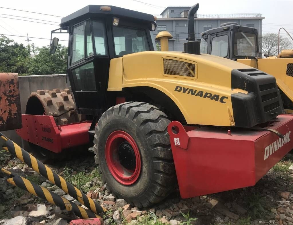 Dynapac CA 602 D - Compactor: picture 1 Dynapac CA 602 D - Compactor: picture 1