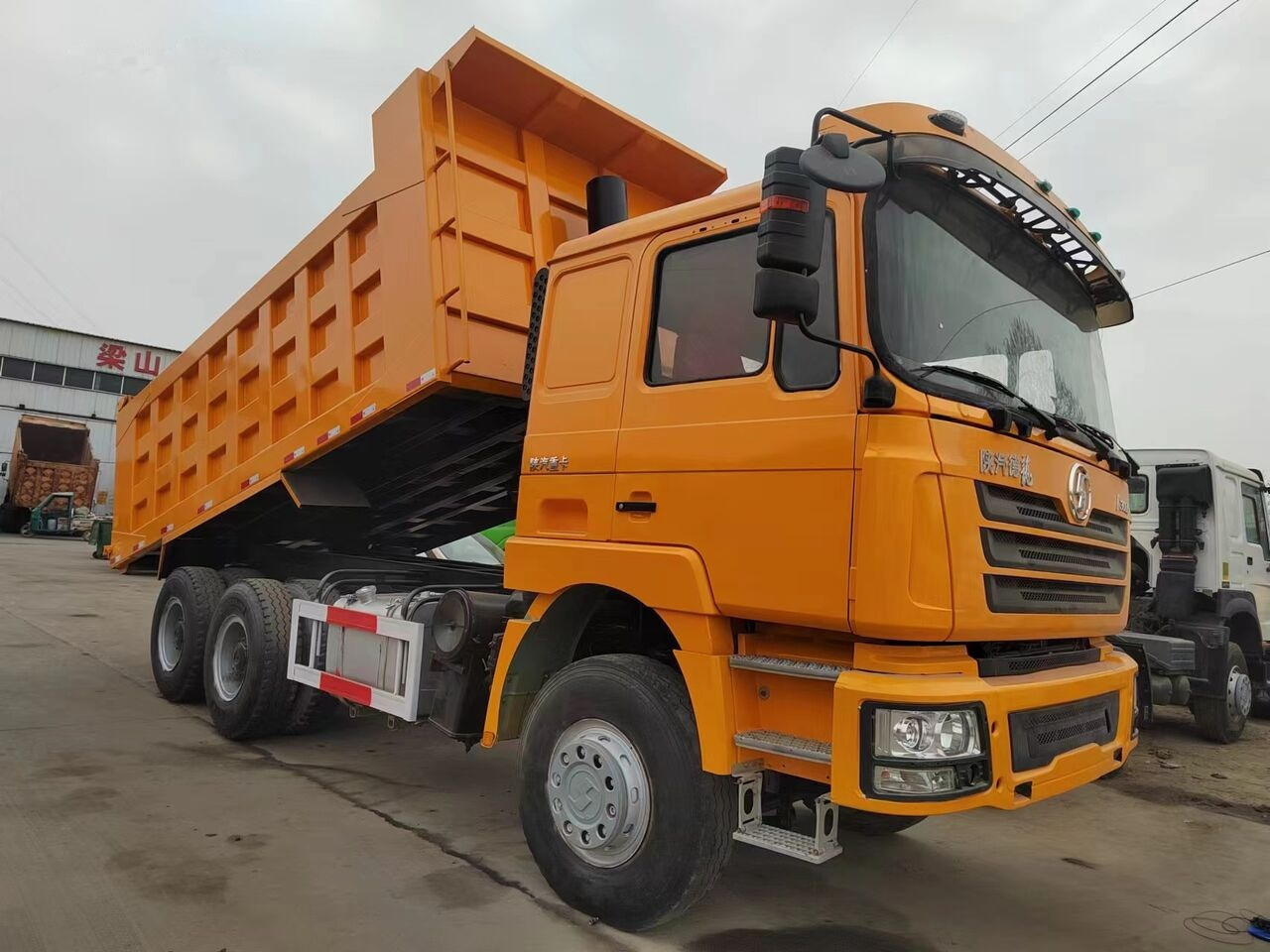 F3000 - Tipper: picture 2 F3000 - Tipper: picture 2