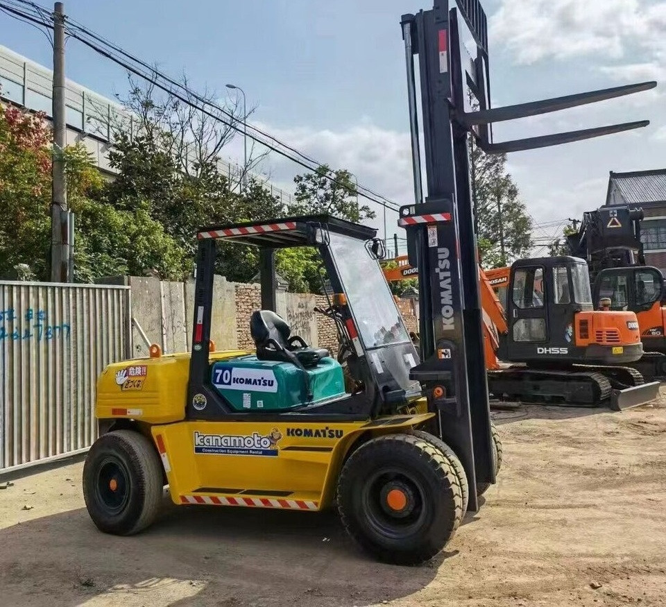 Komatsu FD70-7 - Diesel forklift: picture 4 Komatsu FD70-7 - Diesel forklift: picture 4