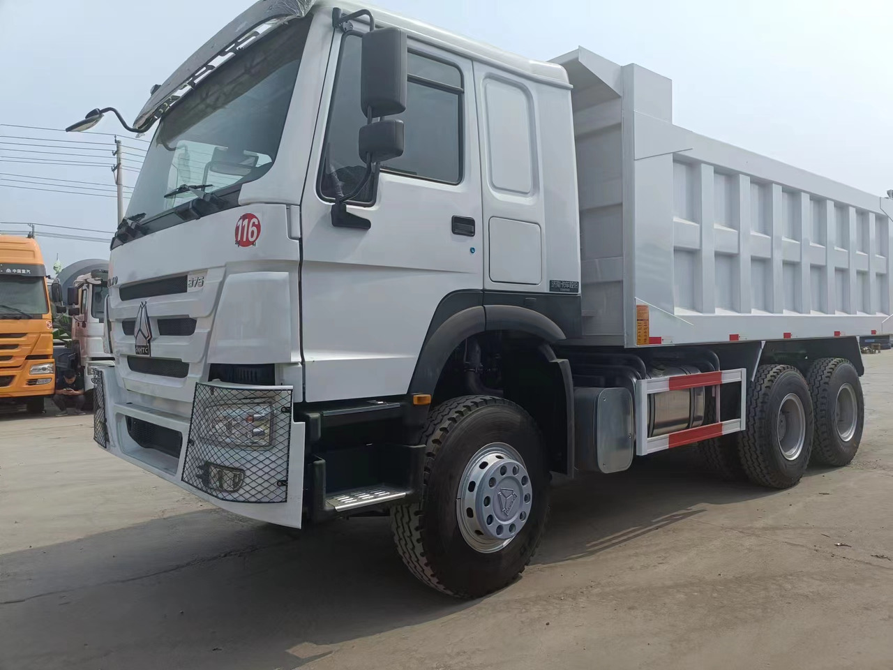 Sinotruk HOWO 6*4 Dump truck - Tipper: picture 5 Sinotruk HOWO 6*4 Dump truck - Tipper: picture 5