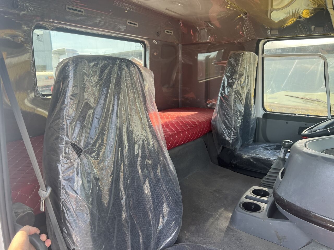 Howo 6x4 - Tractor unit: picture 4 Howo 6x4 - Tractor unit: picture 4