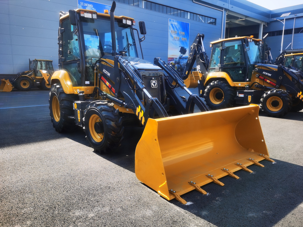 XCMG XC870K New - Backhoe loader: picture 1 XCMG XC870K New - Backhoe loader: picture 1