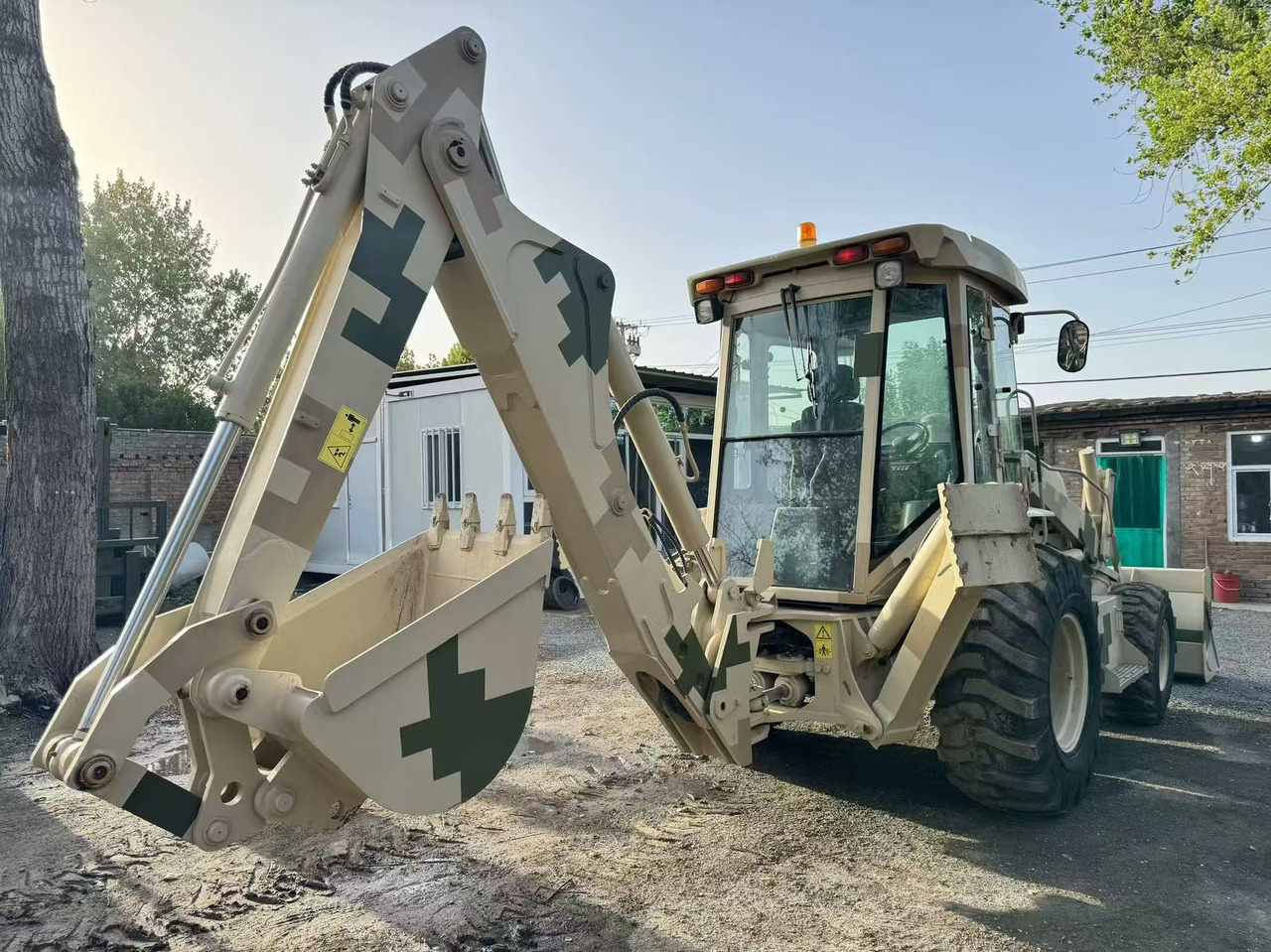 XCMG XC870T - Backhoe loader: picture 2 XCMG XC870T - Backhoe loader: picture 2