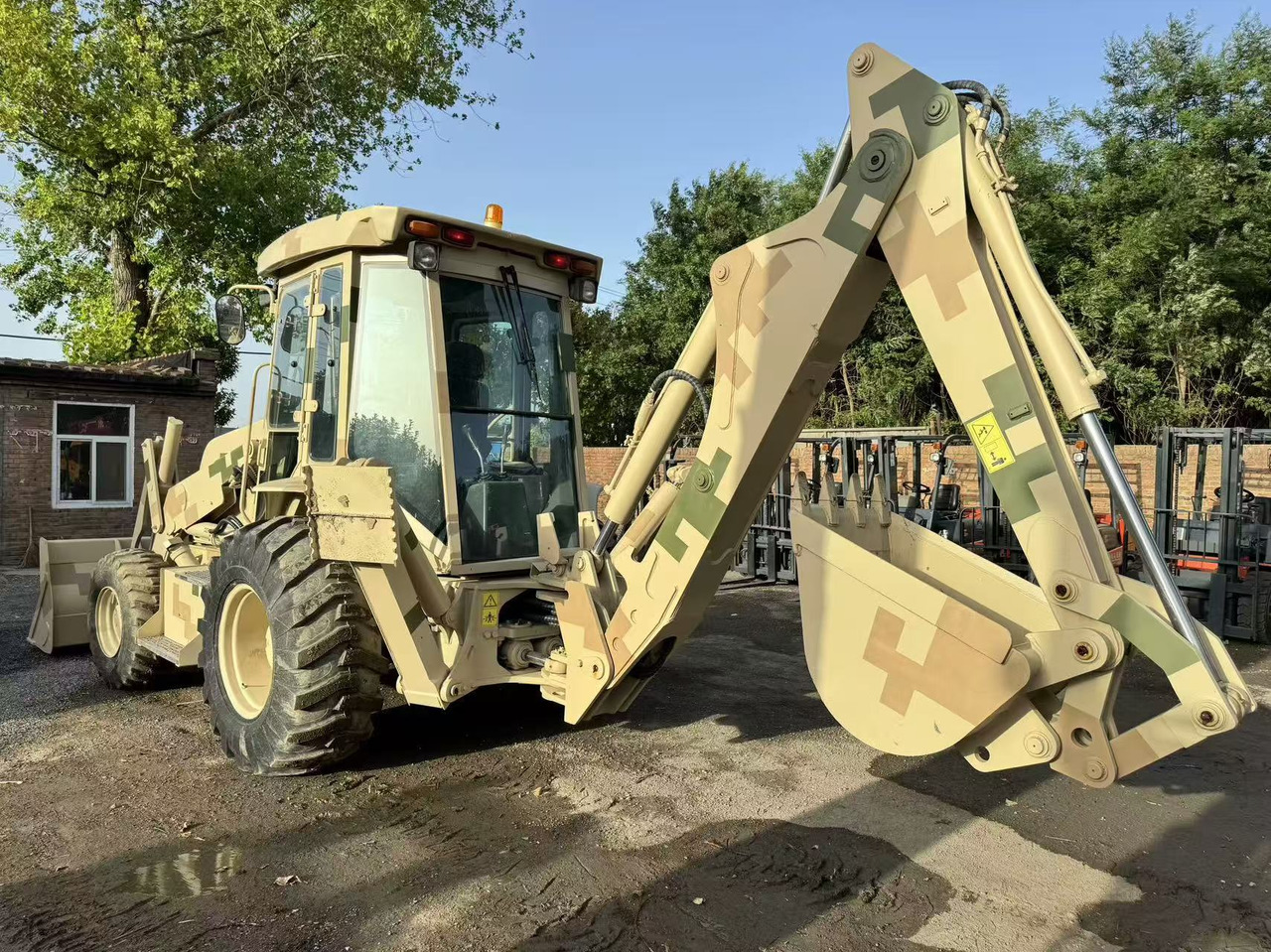 XCMG XC870T - Backhoe loader: picture 5 XCMG XC870T - Backhoe loader: picture 5