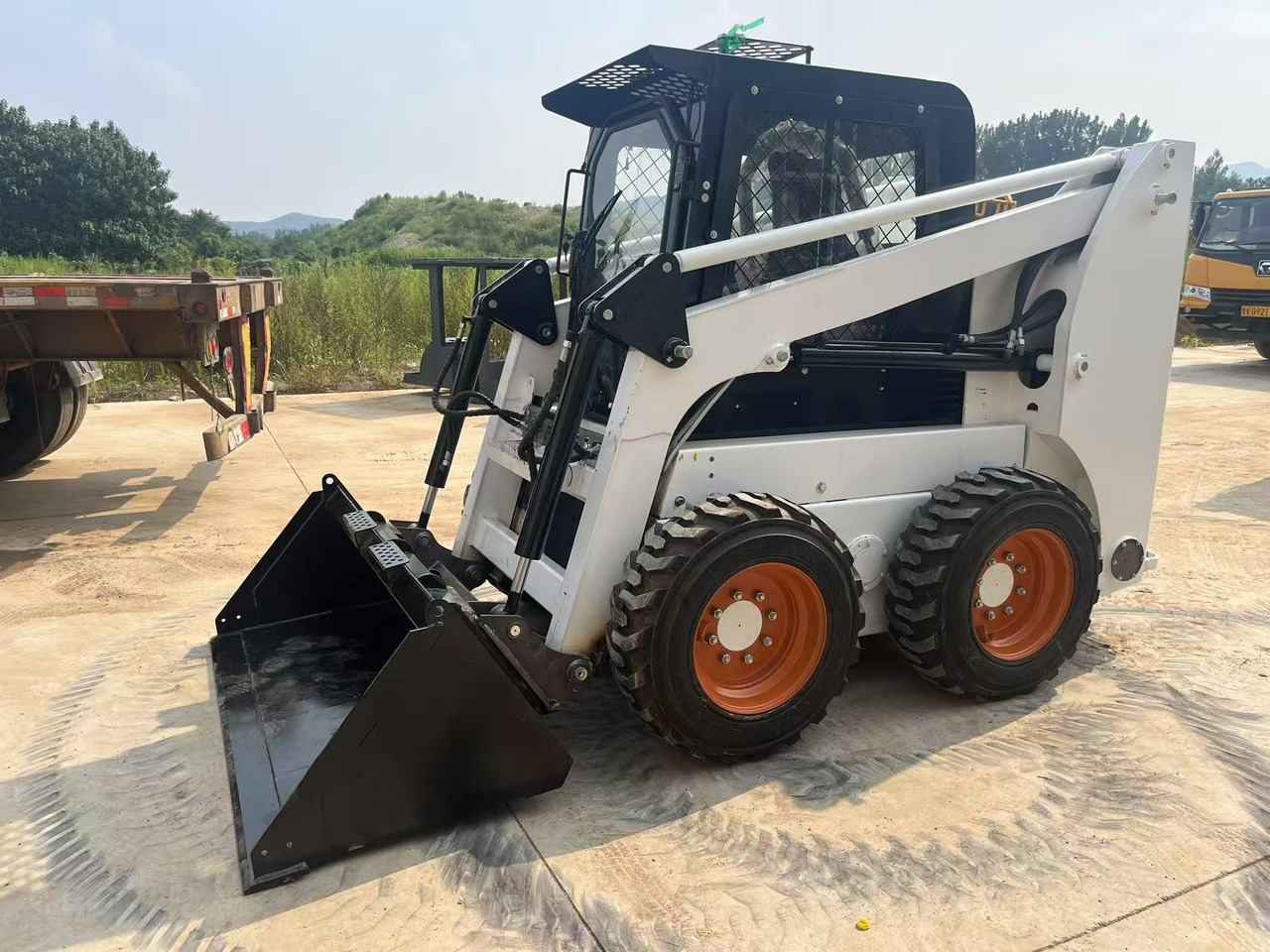 BOBCAT S18 S450 S550 T770 BRAND NEW - Skid steer loader: picture 1 BOBCAT S18 S450 S550 T770 BRAND NEW - Skid steer loader: picture 1