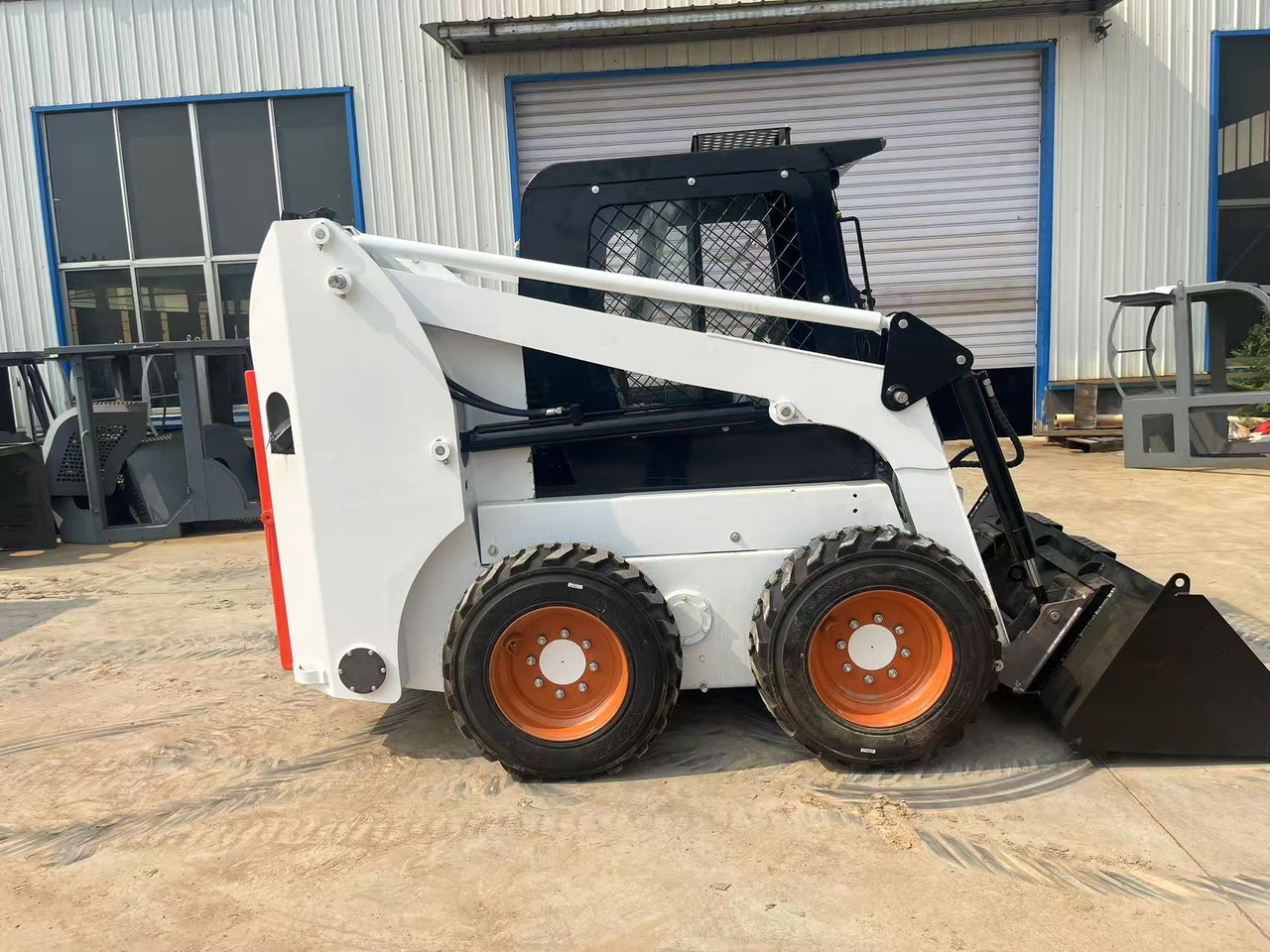 Skid steer loader BOBCAT S450 S550 brand new: picture 6