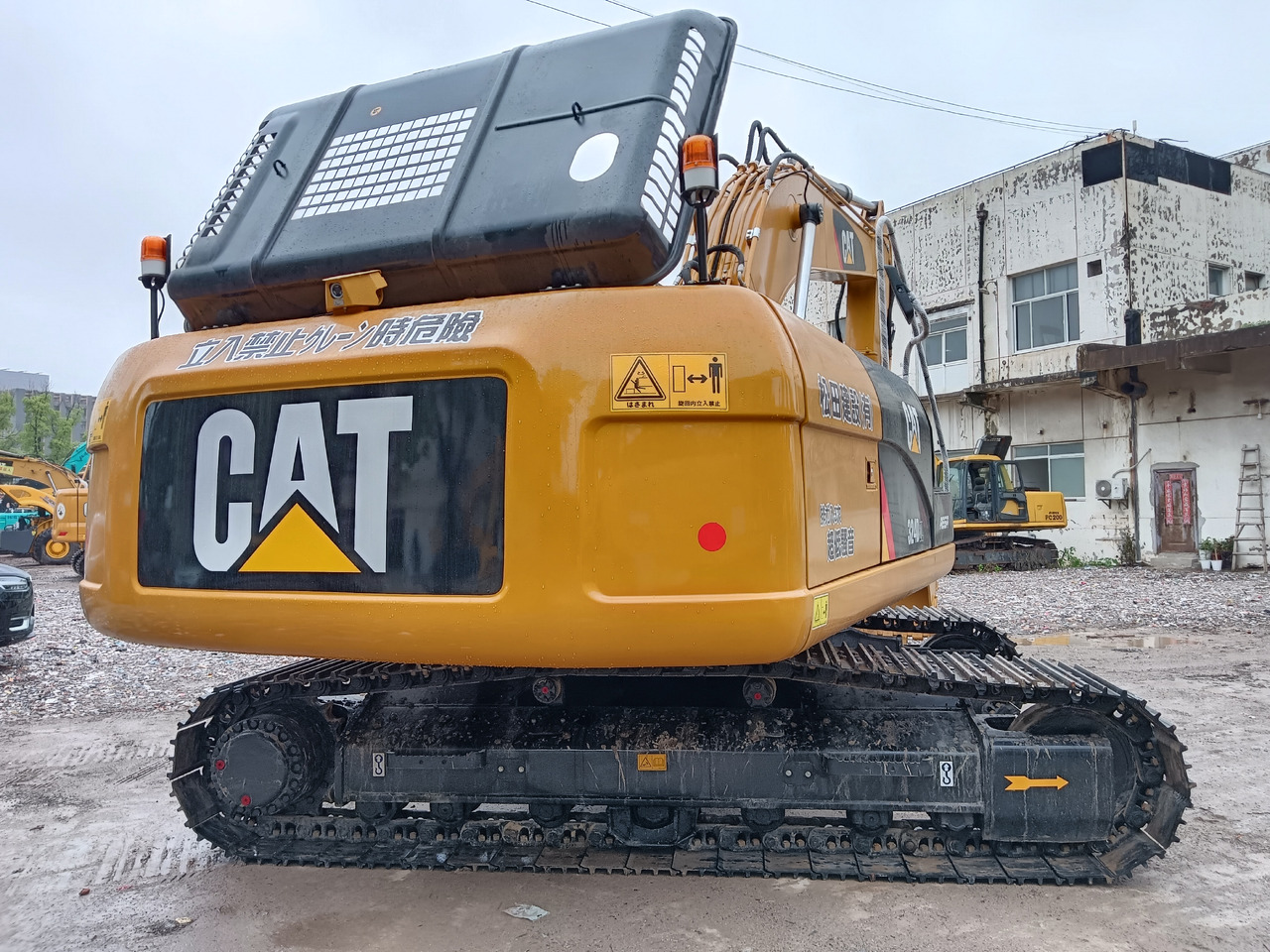 Crawler excavator CAT 324DL 330D2L 323GC: picture 13 Crawler excavator CAT 324DL 330D2L 323GC: picture 13