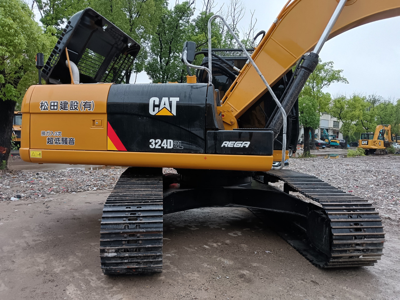 Crawler excavator CAT 324DL 330D2L 323GC: picture 9 Crawler excavator CAT 324DL 330D2L 323GC: picture 9
