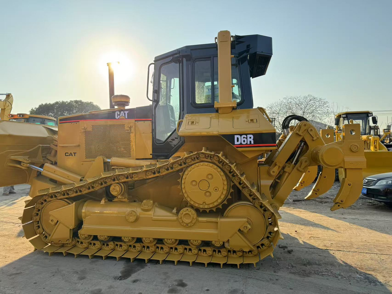 CAT D6R D6G D7G D9R D8T - Bulldozer: picture 3 CAT D6R D6G D7G D9R D8T - Bulldozer: picture 3