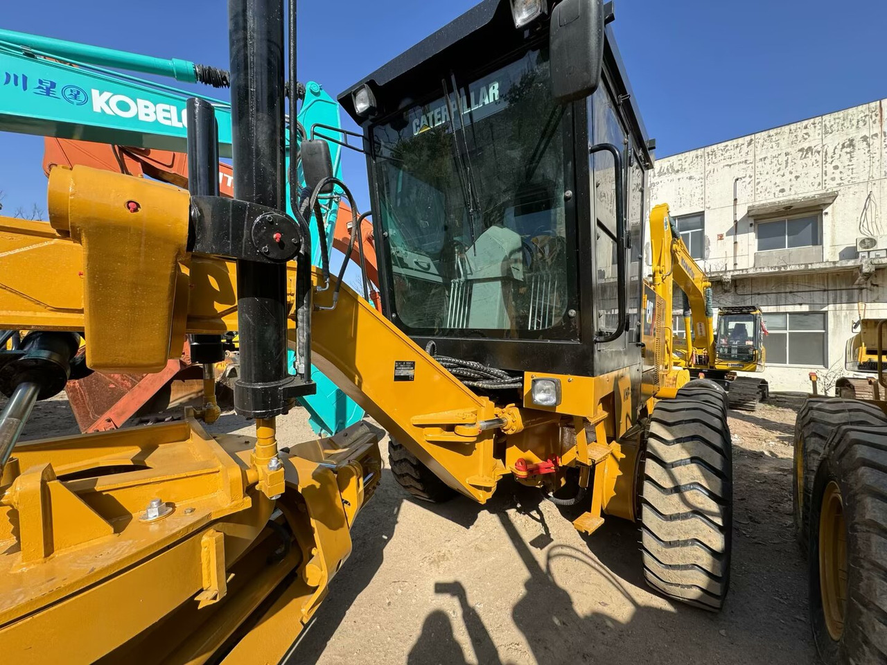CATERPILLAR 140K CAT - Grader: picture 3 CATERPILLAR 140K CAT - Grader: picture 3
