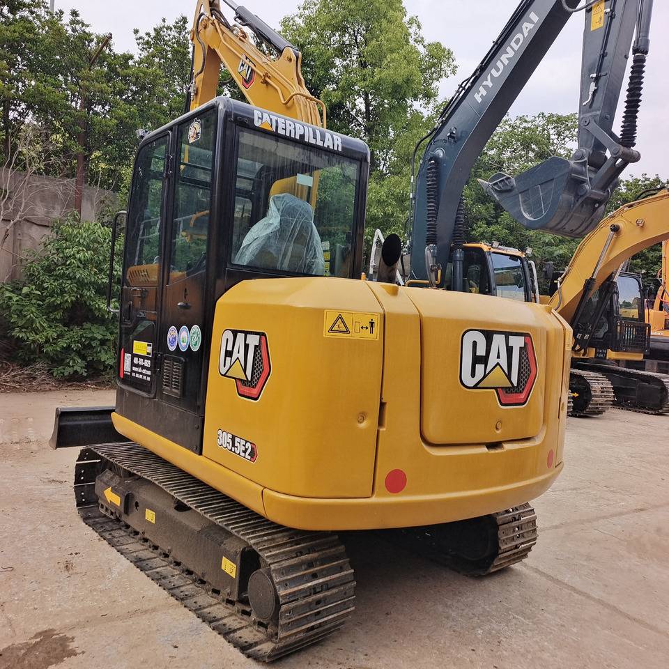 CATERPILLAR 305.5E2 CAT - Mini excavator: picture 1 CATERPILLAR 305.5E2 CAT - Mini excavator: picture 1
