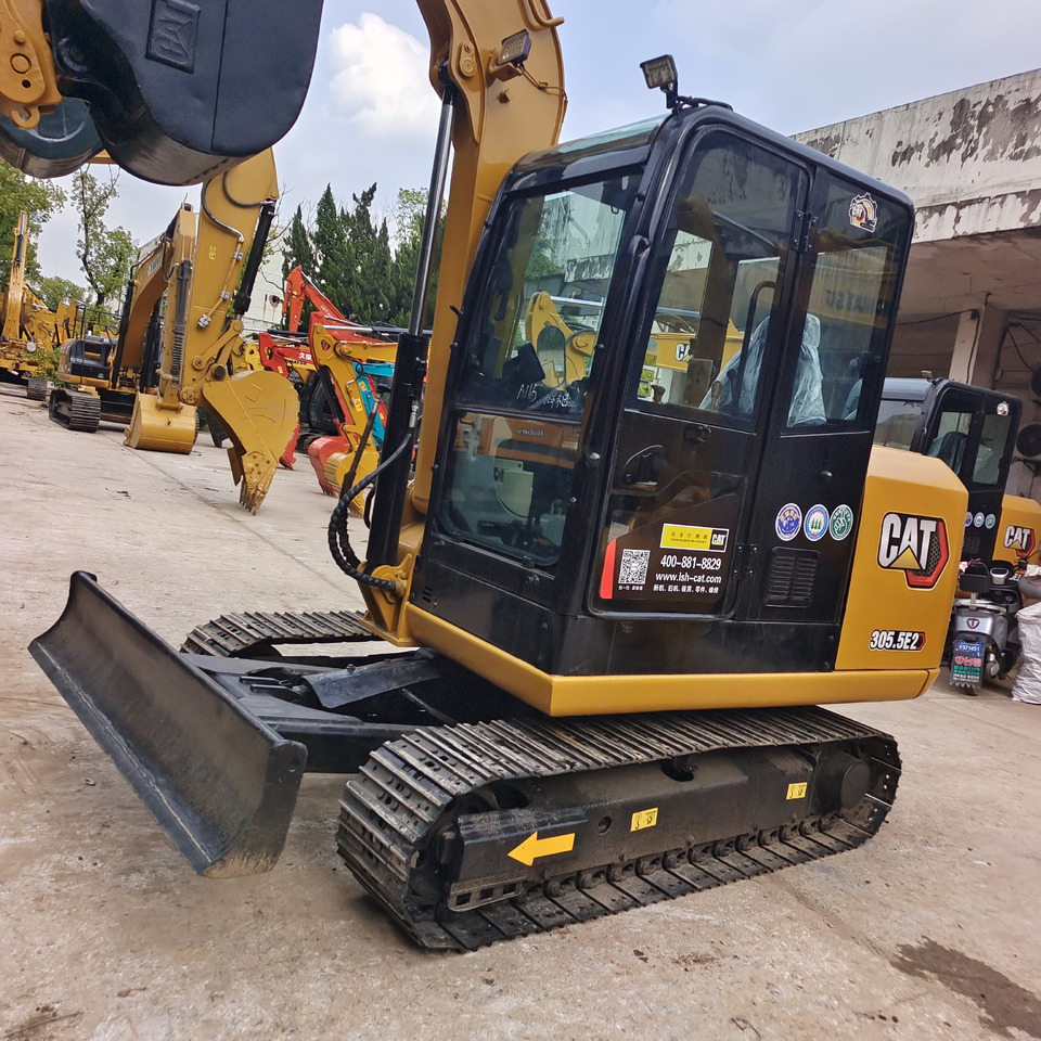 CATERPILLAR 305.5E2 CAT - Mini excavator: picture 3 CATERPILLAR 305.5E2 CAT - Mini excavator: picture 3