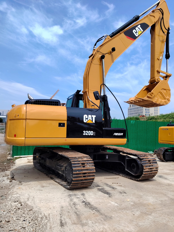 CATERPILLAR 320D2 L CAT 320D WITH C7.1 ENGINE - Crawler excavator: picture 1 CATERPILLAR 320D2 L CAT 320D WITH C7.1 ENGINE - Crawler excavator: picture 1