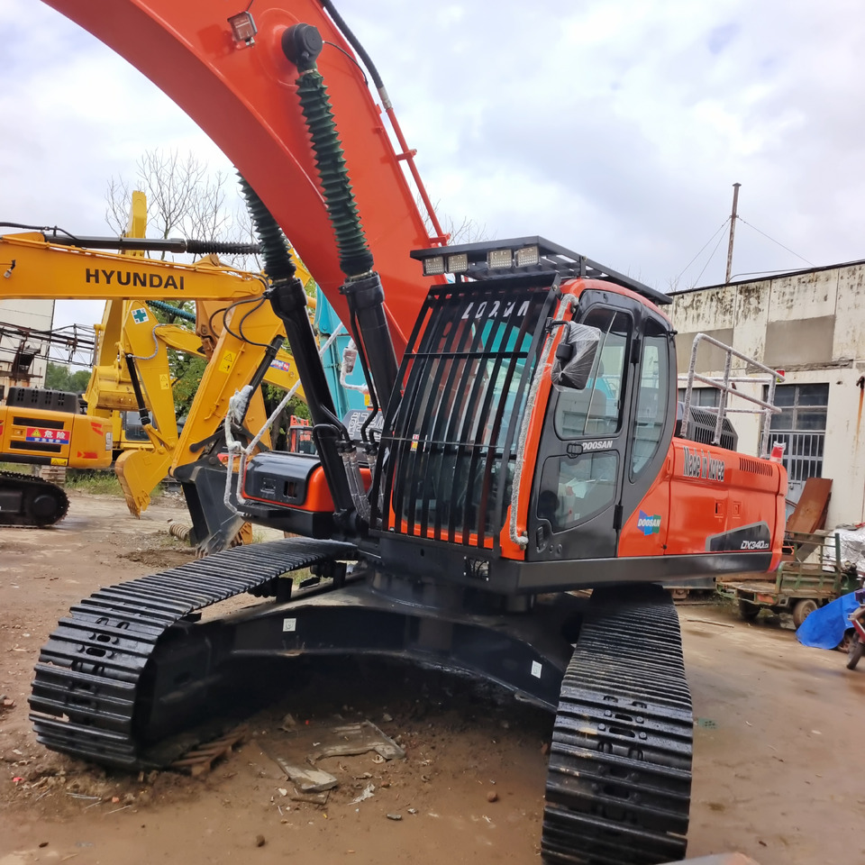 DOOSAN DX 340 LCA DX340LC-9C - Crawler excavator: picture 1 DOOSAN DX 340 LCA DX340LC-9C - Crawler excavator: picture 1